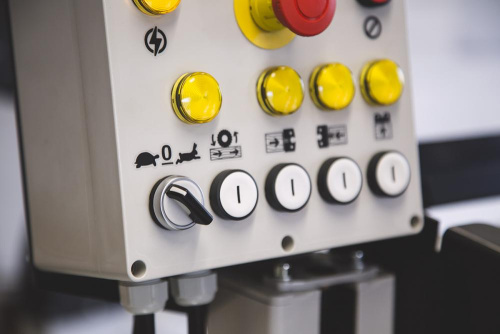 Трехсторонний строгальный станок Logosol CH3 | Официальный дистрибьютор Logosol