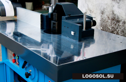 Фрезерный станок Villartec PM90 | Официальный дистрибьютор Logosol